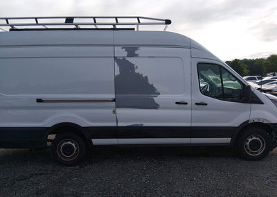 2022 Ford Transit-250 Cargo Van, daño Frontal izquierdo, Iaai lote 46084604, foto 14 de 17