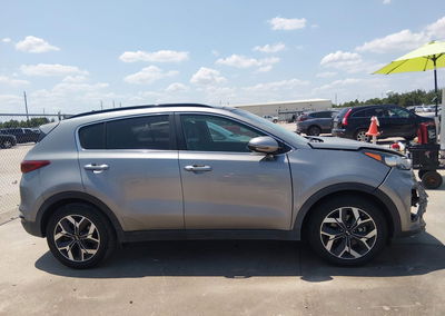 2020 Kia Sportage Ex, daño Frontal, Iaai lote 45965357, foto 13 de 16