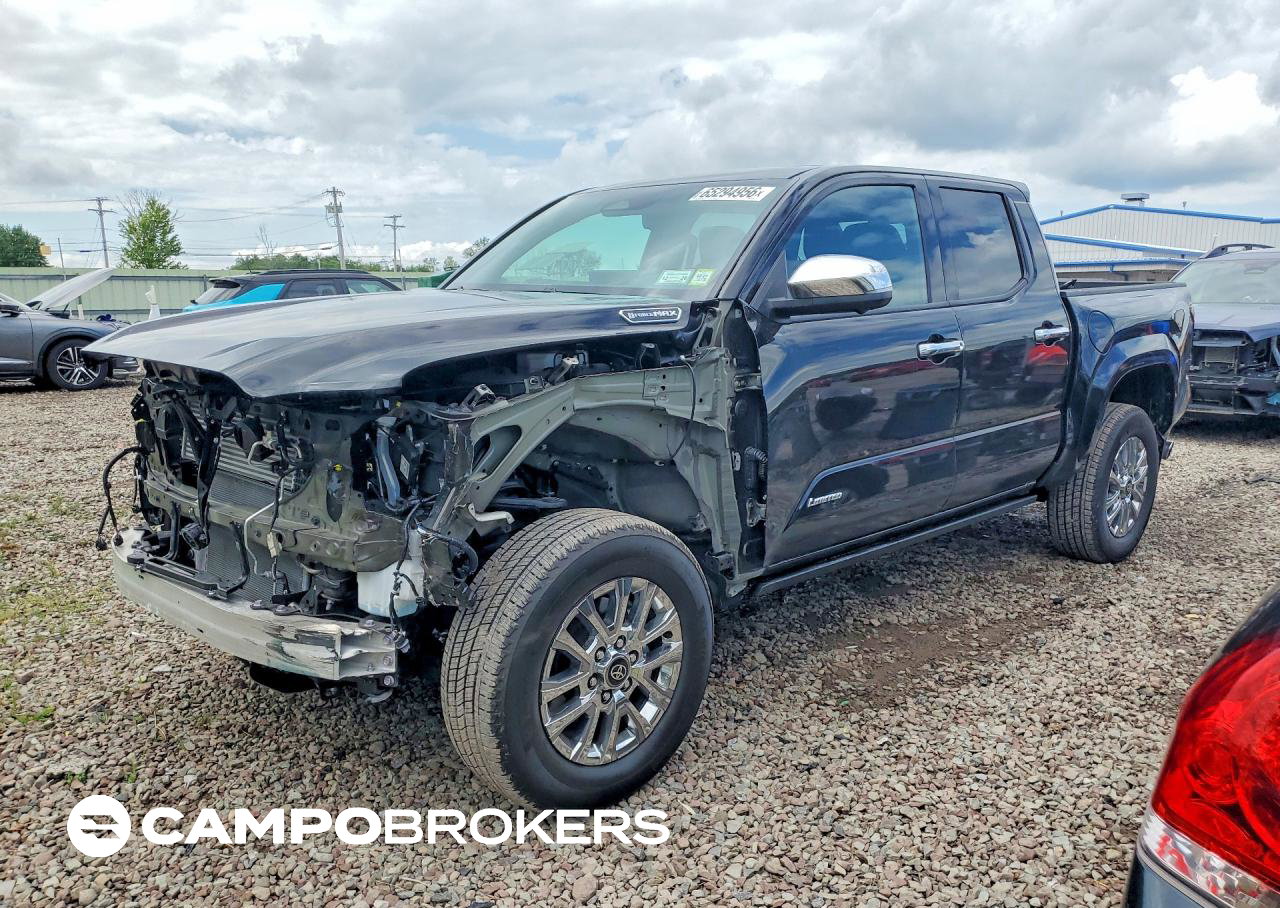 2025 Toyota Tacoma Limited Hv, daño Frontal, Copart lote 65294956