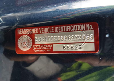 2023 Chevrolet Silverado 1500 4wd  Standard Bed Lt, пошкодження: Theft, Iaai лот 45062132, фото 9 з 16