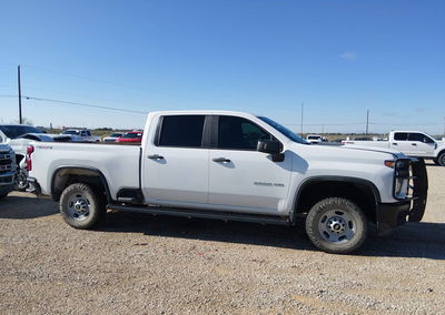 2022 Chevrolet Silverado 2500hd, пошкодження: Normal Wear & Tear, Iaai лот 46312369, фото 13 з 16