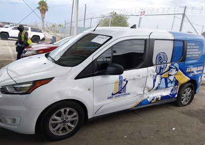 2021 Ford Transit Connect Xlt Passenger, daño Lateral izquierdo, Iaai lote 46044877, foto 6 de 16