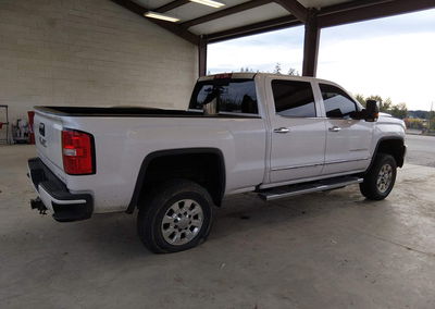 2019 Gmc Sierra 3500hd Denali, пошкодження: Передня частина, Iaai лот 46168037, фото 4 з 16