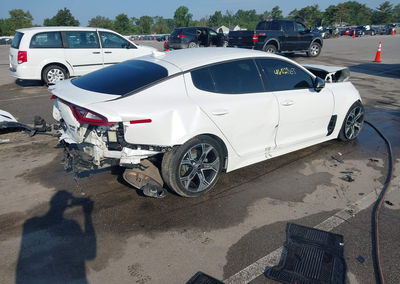 2021 Kia Stinger Gt-line, uszkodzenie: Przód, Iaai lot 46028158, zdjęcie 4 z 16