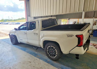 2026 Toyota Tacoma Trd Sport, пошкодження: Перекидання, Copart лот 68155506, фото 2 з 14