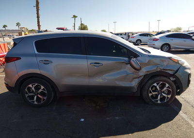 2022 Kia Sportage Lx, Right Front damage, Iaai lot 46322607, photo 13 of 16