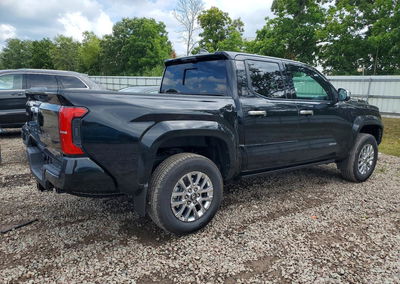 2025 Toyota Tacoma Limited Hv, daño Frontal, Copart lote 65294956, foto 3 de 13
