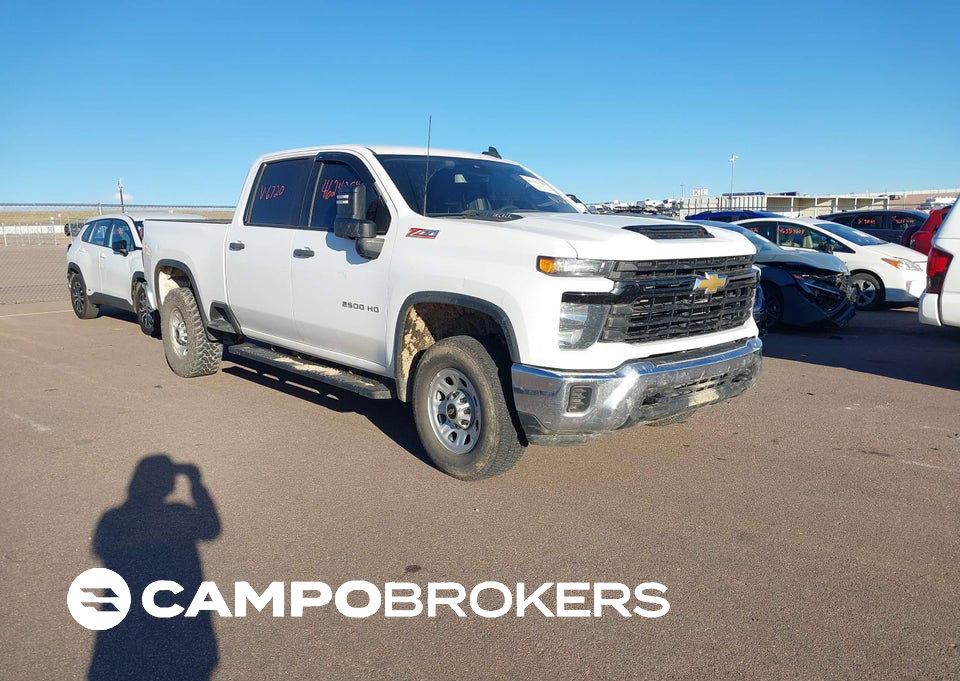 2024 Chevrolet Silverado 2500hd 4wd  Standard Bed Work Truck, uszkodzenie: Normal Wear & Tear, Iaai lot 46242590