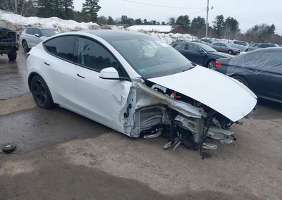 2026 Tesla Model Y Premium Rear-wheel Drive/standard Rear-wheel Drive, daño Frontal, Iaai lote 44396025