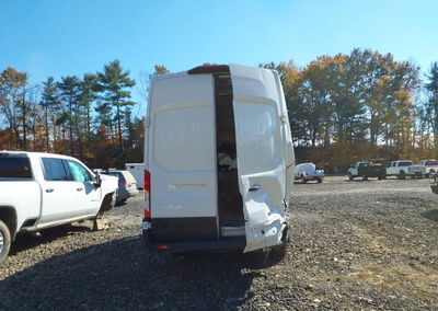 2020 Ford Transit-350 Cargo Van, Rear damage, Iaai lot 46250807, photo 17 of 19