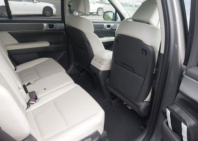 2025 Hyundai Santa Fe Sel, Front & Rear damage, Iaai lot 45925336, photo 8 of 16