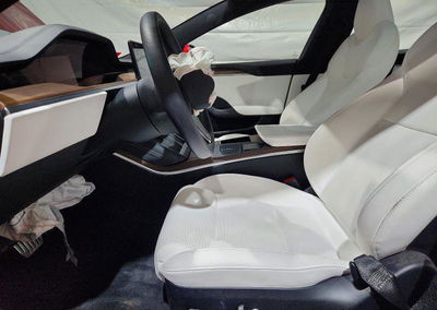 2023 Tesla Model S, uszkodzenie: Przód, Copart lot 70916796, zdjęcie 7 z 14