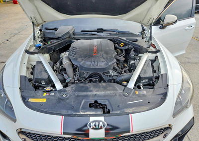 2020 Kia Stinger Gt1, daño Inundación, Copart lote 65212836, foto 11 de 12