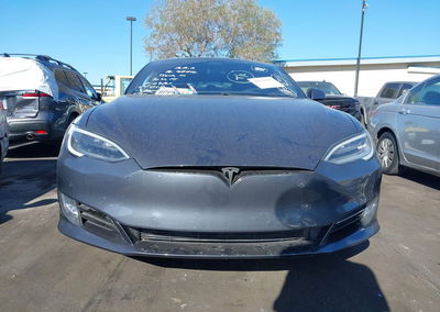 2020 Tesla Model S Long Range Dual Motor All-wheel Drive/long Range Plus Dual Motor All-wheel Drive, uszkodzenie: Prawy