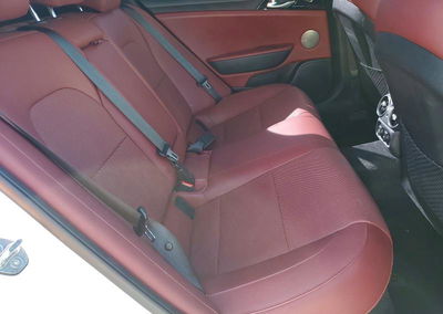 2023 Kia Stinger Gt Line, daño Frontal, Copart lote 71609806, foto 10 de 15
