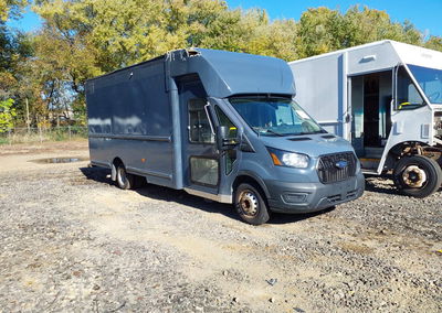 2021 Ford Transit-350 Cutaway, Right Side damage, Iaai lot 46356461