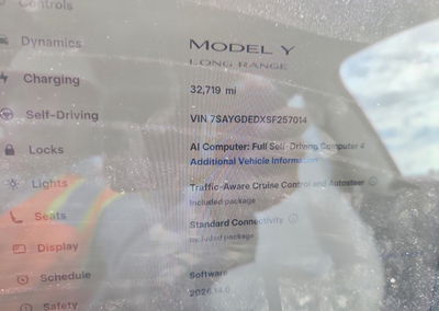 2025 Tesla Model Y, пошкодження: Задня частина, Copart лот 59900566, фото 9 з 15