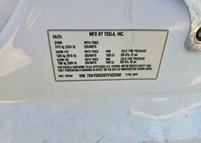 2026 Tesla Model Y, daño Ao, Copart lote 65918076, foto 12 de 13