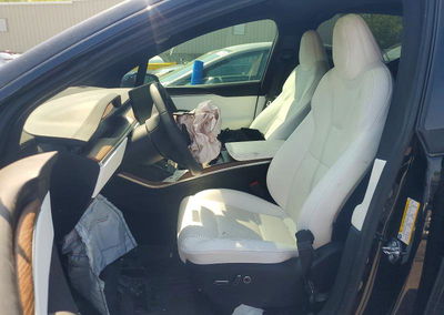 2022 Tesla Model X, daño Frontal, Copart lote 53517816, foto 7 de 12