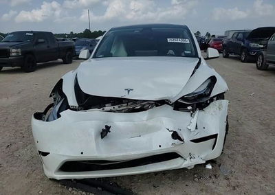 2021 Tesla Model Y, Front End damage, Copart lot 62624306, photo 14 of 15