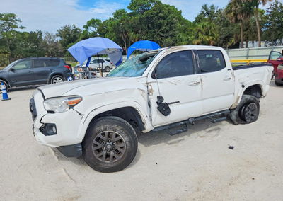 2021 Toyota Tacoma Sr5 V6, daño Volcadura, Copart lote 70897016
