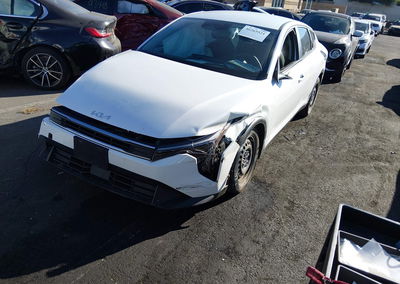 2025 Kia K4 Lx, uszkodzenie: Prawy przód, Iaai lot 46265521, zdjęcie 2 z 21