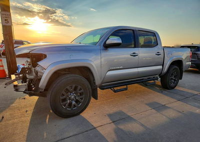 2020 Toyota Tacoma Sr5 V6, Front End damage, Copart lot 70775396, photo 1 of 13