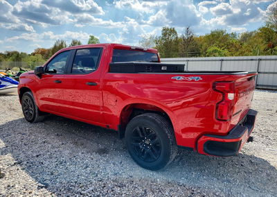 2022 Chevrolet Silverado K1500 Custom, uszkodzenie: Bok, Copart lot 68296276, zdjęcie 2 z 14