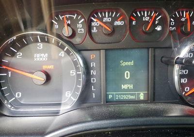 2019 Chevrolet Silverado C2500 Heavy Duty, Minor Dents/Scratches damage, Copart lot 71413466, photo 6 of 9