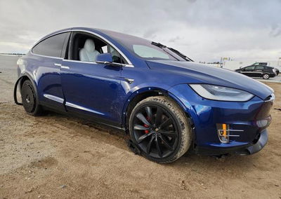 2020 Tesla Model X, daño Frontal, Copart lote 74085826, foto 4 de 14