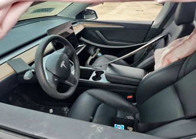 2024 Tesla Model Y, uszkodzenie: Przód, Copart lot 70289636, zdjęcie 7 z 13