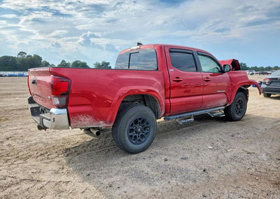 2021 Toyota Tacoma Sr5 V6, daño Frontal, Copart lote 69752126, foto 3 de 14