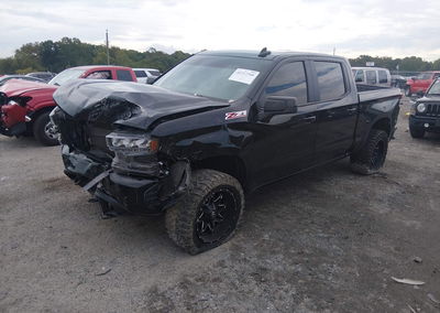 2020 Chevrolet Silverado 1500 4wd  Short Bed Lt Trail Boss, пошкодження: Передня частина, Iaai лот 46257588, фото 2 з 16