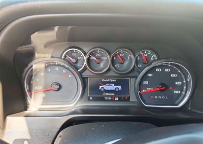 2020 Chevrolet Silverado K1500 Rst, uszkodzenie: Przód, Copart lot 74575156, zdjęcie 9 z 13