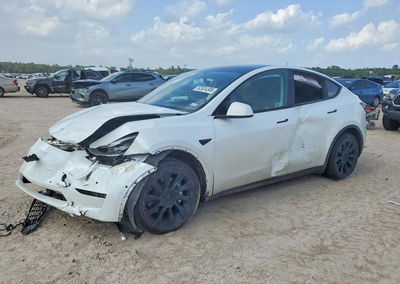 2021 Tesla Model Y, Front End damage, Copart lot 62624306