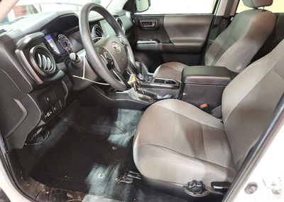 2023 Toyota Tacoma Sr V6, Minor Dents/Scratches damage, Copart lot 71804876, photo 7 of 12