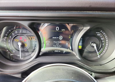 2024 Jeep Wrangler Sahara 4xe, uszkodzenie: Tył, Copart lot 74489306, zdjęcie 9 z 13