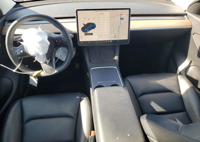 2021 Tesla Model Y, daño Frontal, Copart lote 68857246, foto 8 de 13