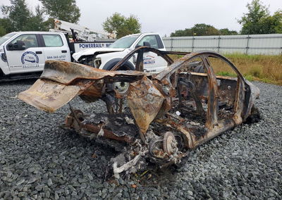 2021 Tesla Model Y, Burn damage, Copart lot 68994066, photo 3 of 12
