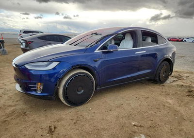2020 Tesla Model X, daño Frontal, Copart lote 74085826