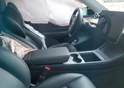 2024 Tesla Model Y, uszkodzenie: Przód, Copart lot 59867806, zdjęcie 7 z 13