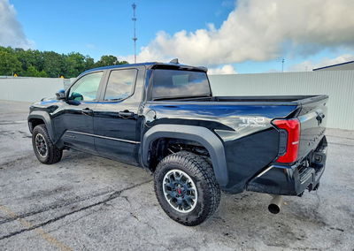2024 Toyota Tacoma Trd Off-road, uszkodzenie: Grad, Copart lot 63746496, zdjęcie 2 z 14