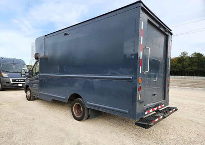 2021 Ford Transit Delivery Truck, uszkodzenie: Drobne wgniecenia/zarysowania, Copart lot 73068346, zdjęcie 2 z 13