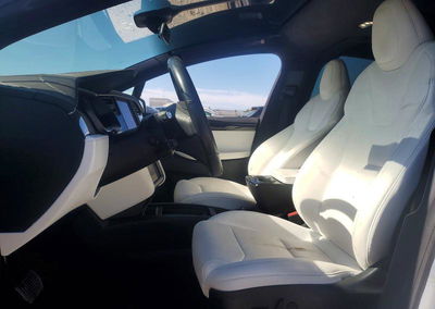 2021 Tesla Model X, Rear End damage, Copart lot 68675126, photo 7 of 15