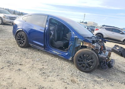 2022 Tesla Model X, daño Frontal, Copart lote 74828176, foto 4 de 16