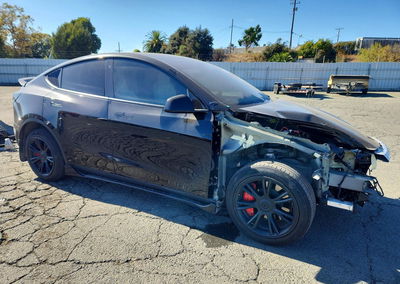 2023 Tesla Model Y, Front End damage, Copart lot 71199276, photo 4 of 16
