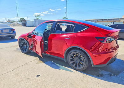 2022 Tesla Model Y, Side damage, Copart lot 69523776, photo 2 of 14