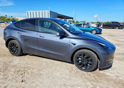 2023 Tesla Model Y, Rear End damage, Copart lot 67325776, photo 4 of 13