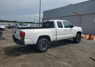 2020 Toyota Tacoma Sr, daño Frontal, Copart lote 60142316, foto 3 de 14