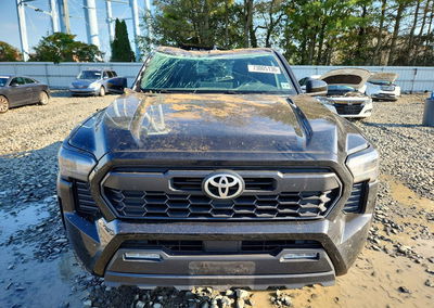 2024 Toyota Tacoma Trd Off-road, пошкодження: Затоплення, Copart лот 73005136, фото 5 з 14